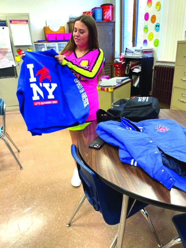 Canfield teen to march, cheer in Macy's parade | News, Sports, Jobs - Vimarsana News